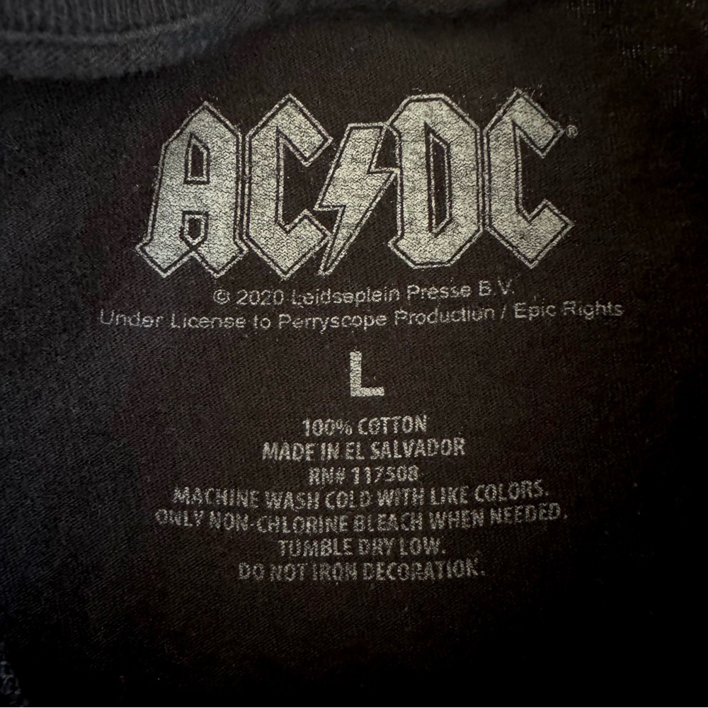 AC/DC Highway to Hell Graphic Band T Shirt Black Rock Tee Cotton Size Large - Picture 3 of 5